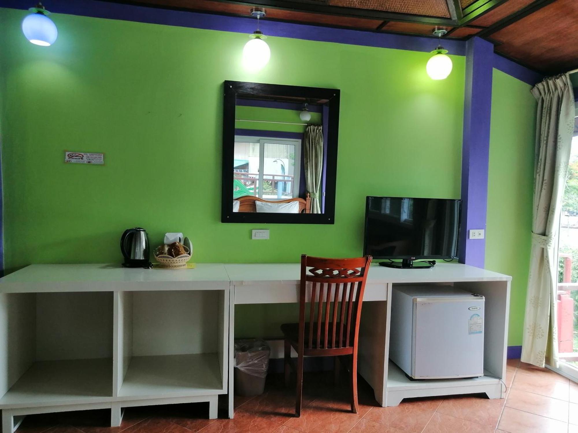 Phi Phi View Point Resort Экстерьер фото
