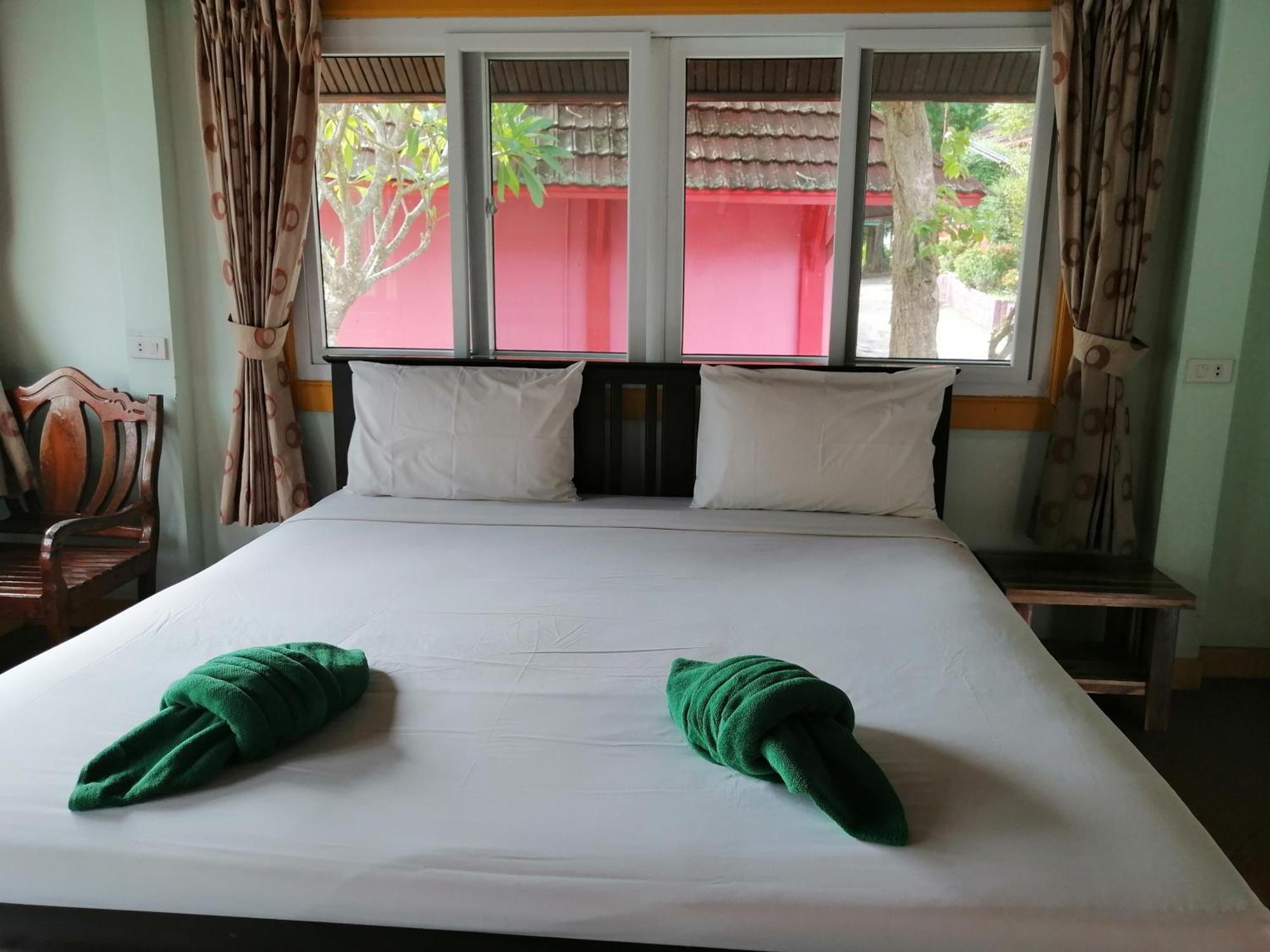 Phi Phi View Point Resort Экстерьер фото