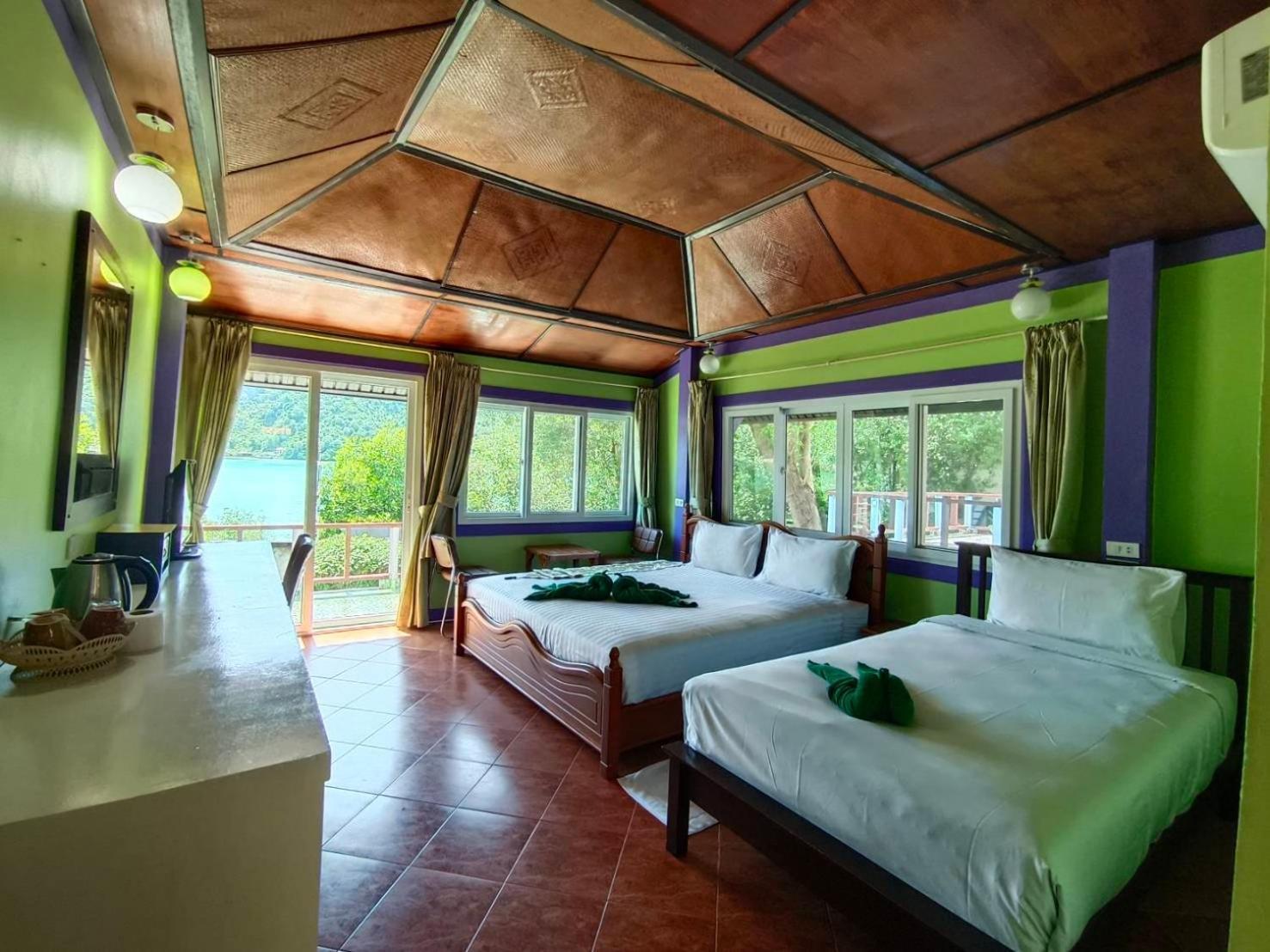 Phi Phi View Point Resort Экстерьер фото
